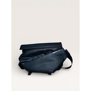 NIID x Urbanature R1 Radiant Urban Sling Bag NWT